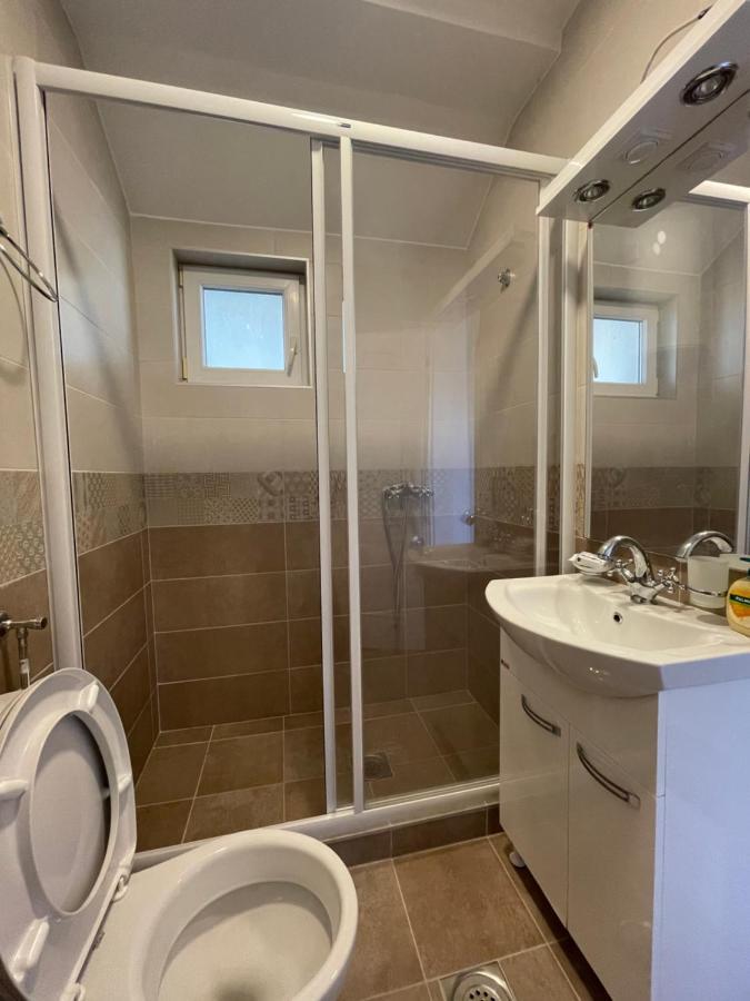 Luna Apartments Budva Eksteriør billede