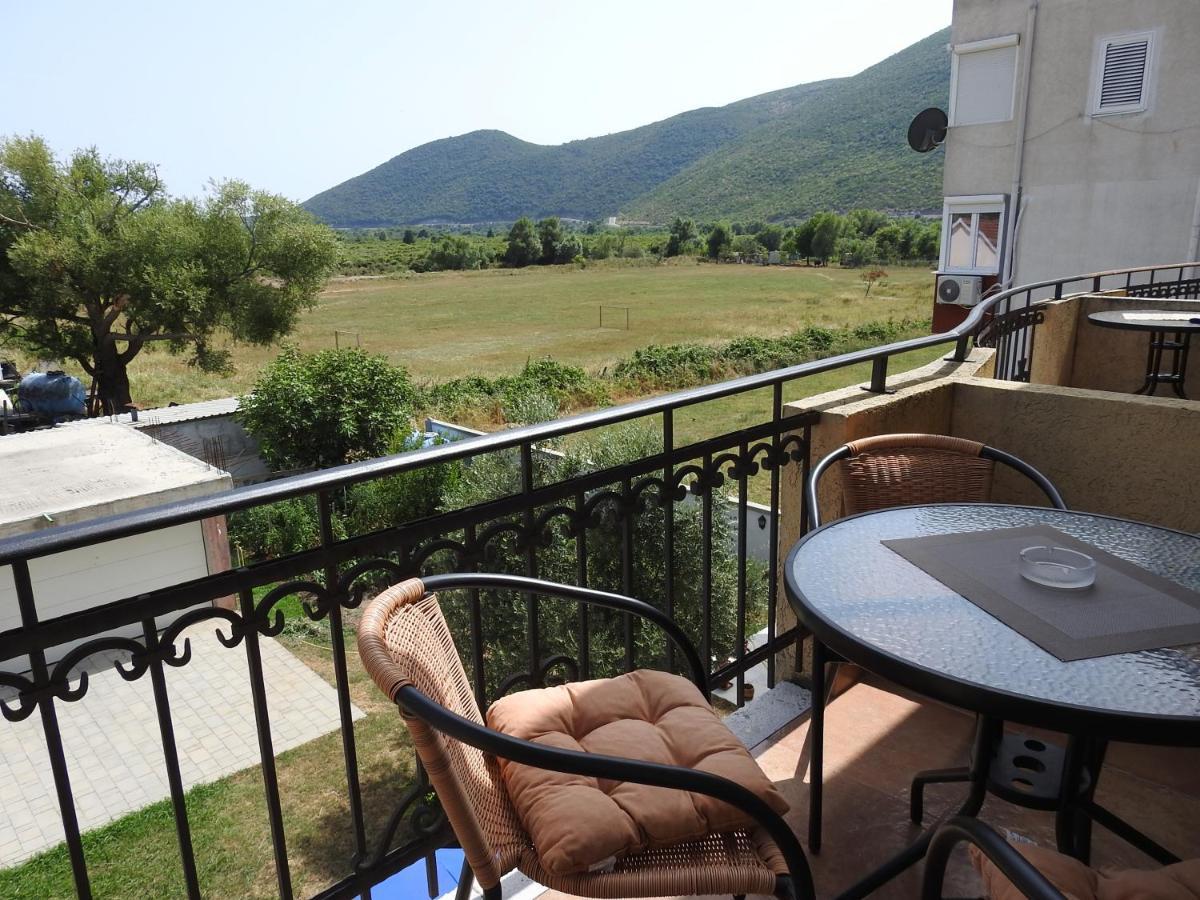Luna Apartments Budva Eksteriør billede