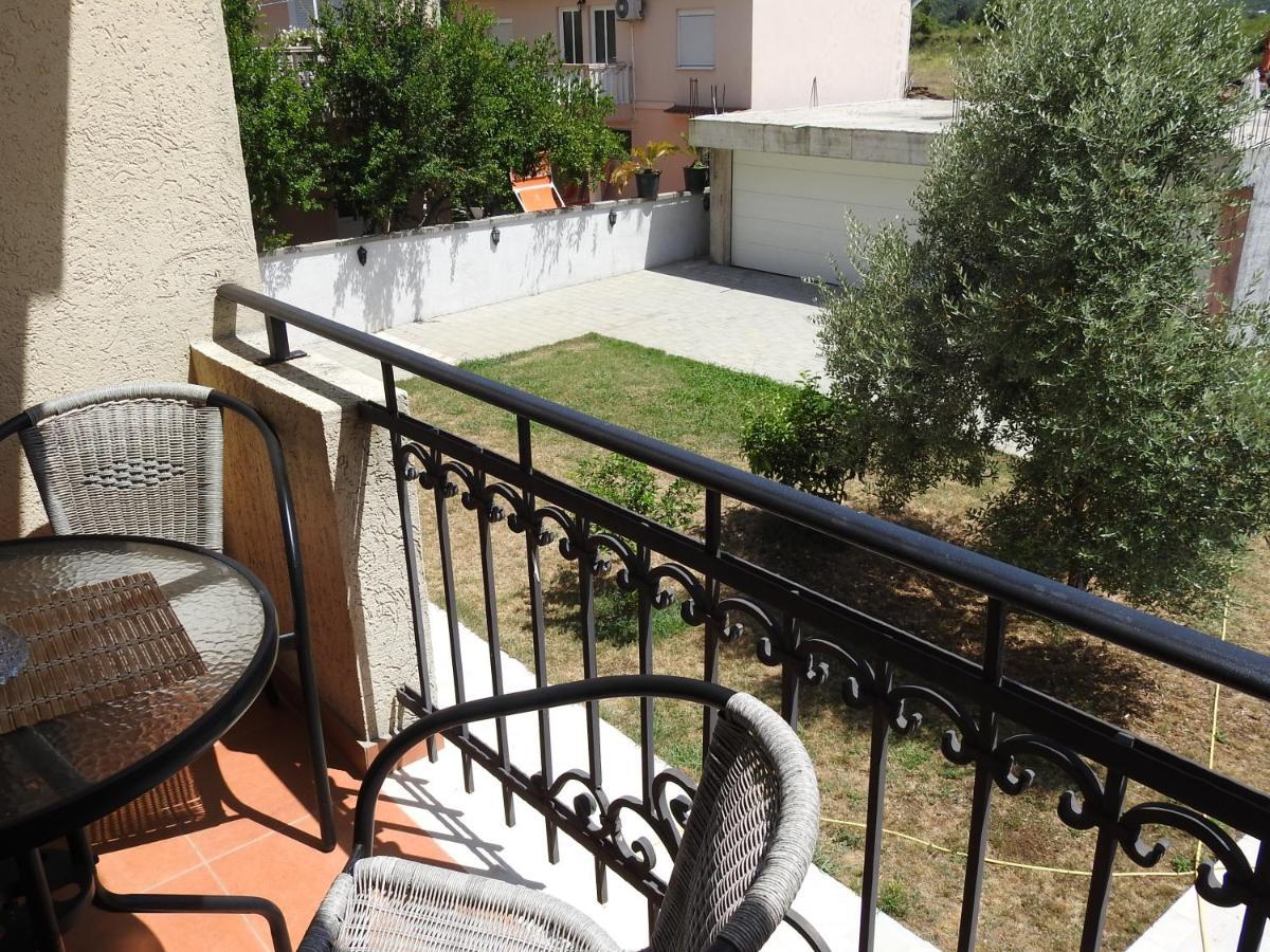 Luna Apartments Budva Eksteriør billede