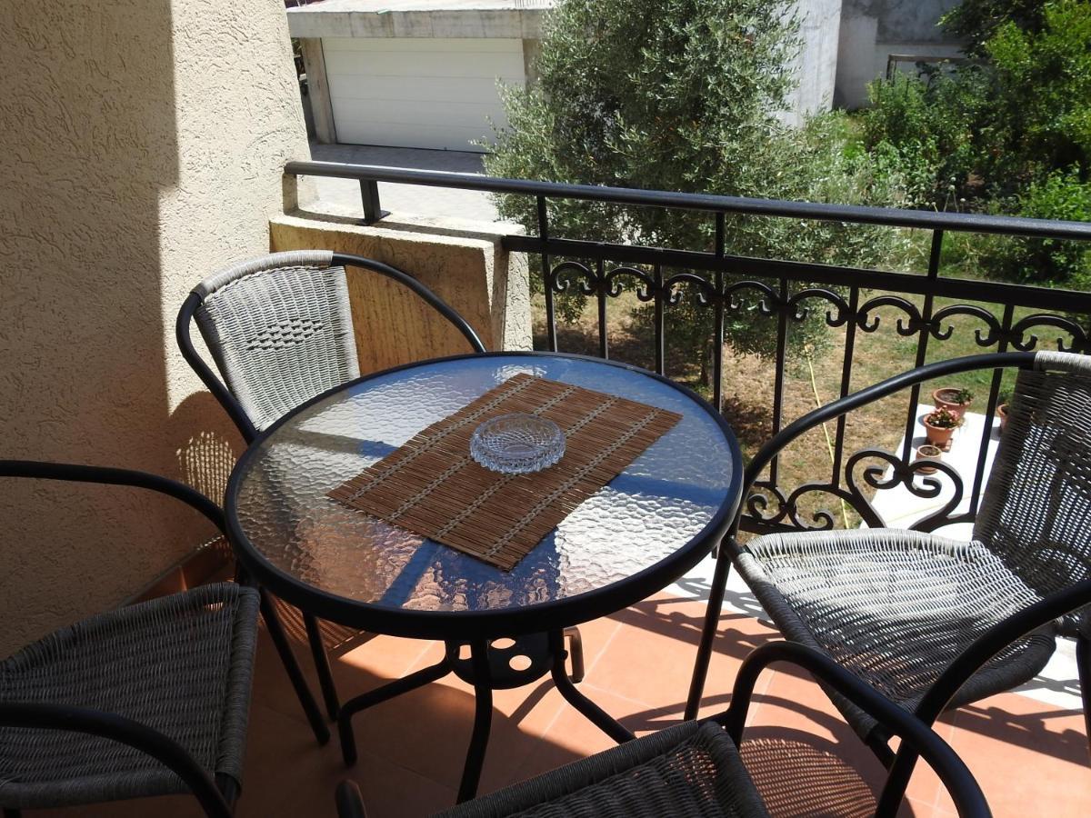 Luna Apartments Budva Eksteriør billede