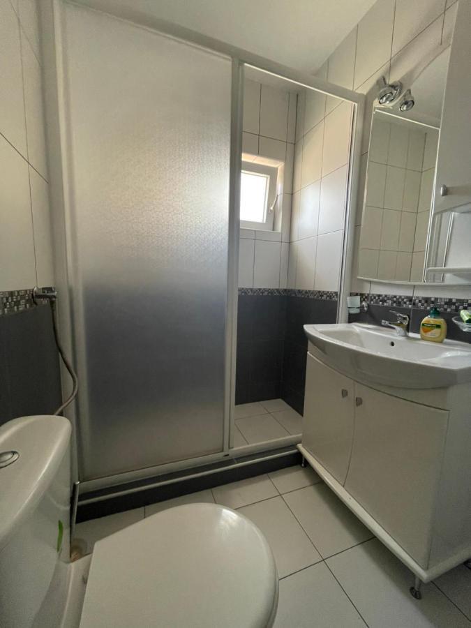 Luna Apartments Budva Eksteriør billede