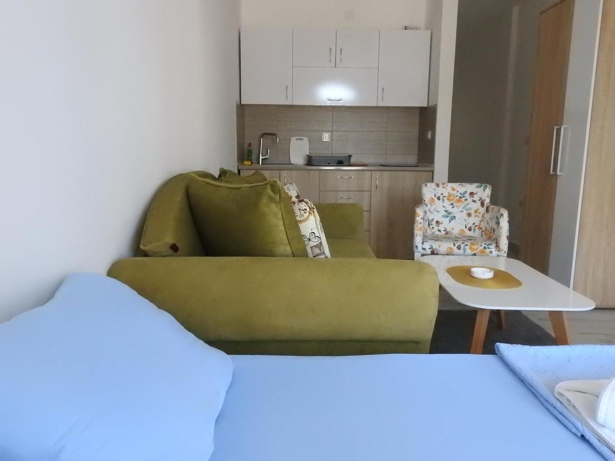 Luna Apartments Budva Værelse billede